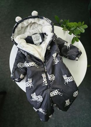 Комбинезон очень красивый 80/86