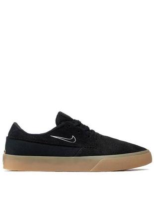 Кроссовки nike
