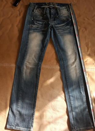 Джинсы б/у