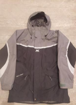 Мужская куртка от helly hansen
