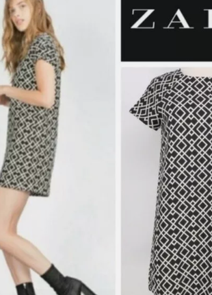 Сукня прямого крою zara