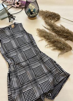 Ромпер на дівчинку