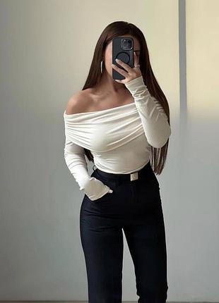 Лонгслів зі спущеними плечима 4