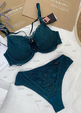 Кружевной комплект белья hunkemoller