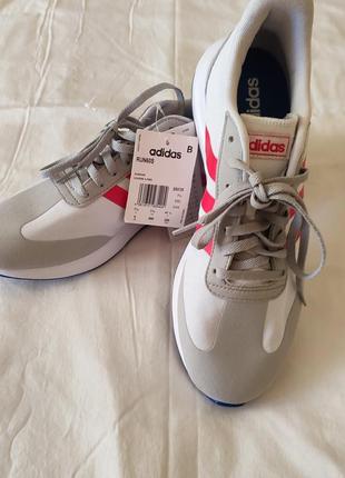 Супер кроссовки adidas лето