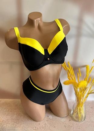 Купальник на великі пишні груди