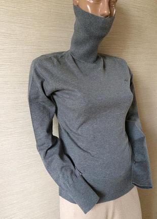 Серая водолазка из тележки