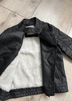Куртка 110, 5 лет 7
