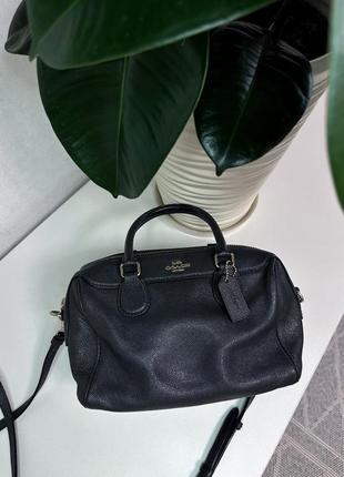 Кожаная сумка coach