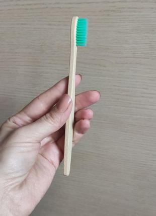 Зубная щетка бамбуковая