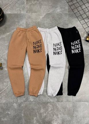 Мужские спортивные трикотажные брюки nike