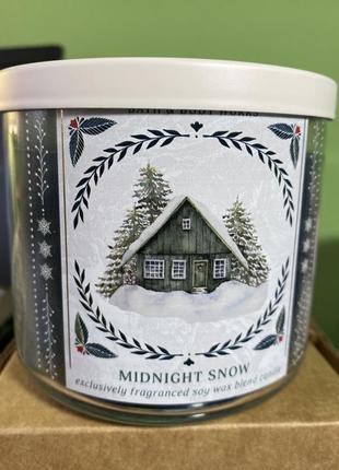 Свічка midnight snow midnight snow bath and body works