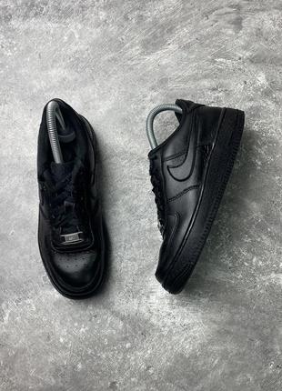 Кросівки nike