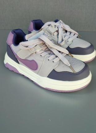 Кроссовки для девочек 32-37 размер