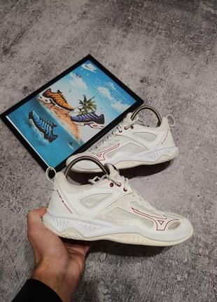 Женские кроссовки mizuno ghost shadow