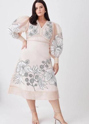 Дуже гарна сукня від karen nillen 😍