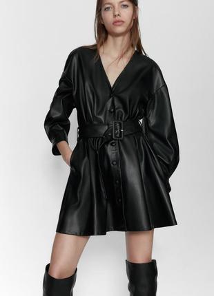 Кожаное платье с поясом zara черное платье на пуговицах с ремнем эко кожа зара