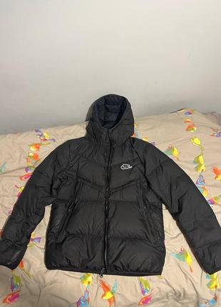 Оригінальна пухова куртка nike
