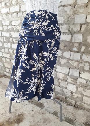 Юбка  жiноча,zara с разрезом.
