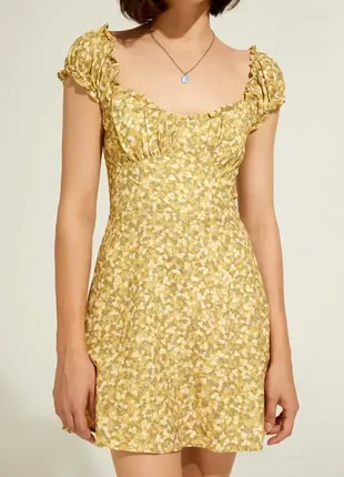 Сукня міні з квітковим принтом від zara