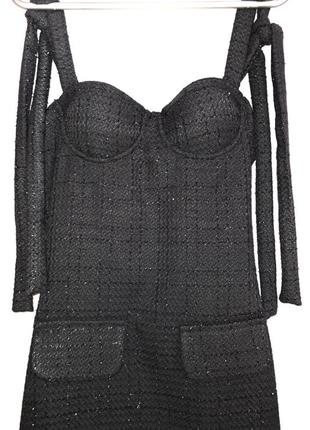 Платье черного цвета новое, без бирки. размер - s. ткань костюмная, твид