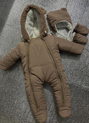 Зимний комбинезон для девочки