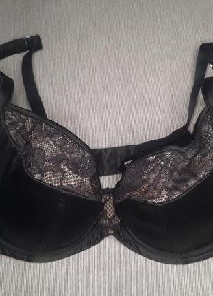 Очень красивый бюстгалтер masquerade lingerie