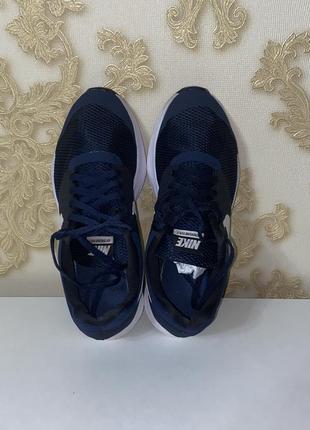 Кроссовки nike