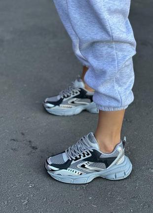 Женские кроссовки 👟