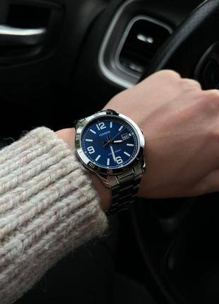 Чоловічий годинник casio mtp-v004d-2b