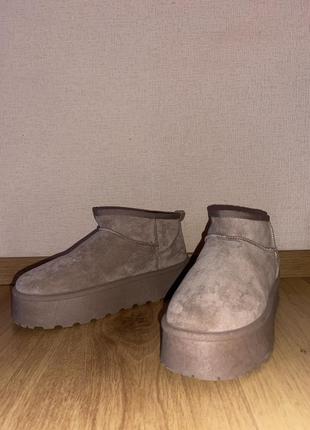 Взуття типу ugg