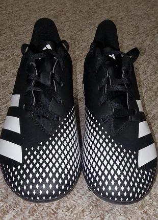 Бутсы adidas predator
