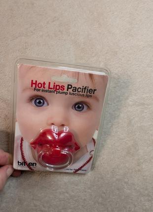 Пустушка соска з прикусом у вигляді губок