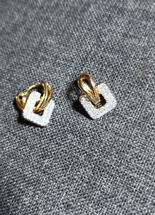 Сережки/біжутерія