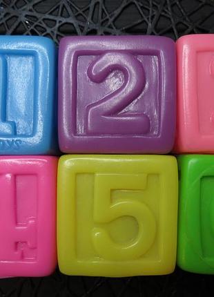 Кубики силиконовые с цифрами bebelino
