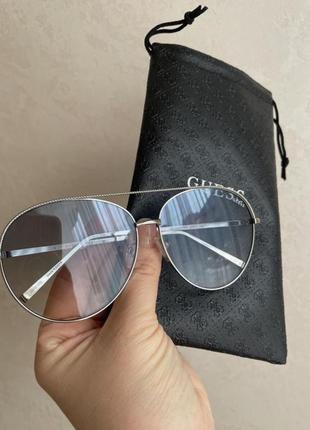 Окуляри guess