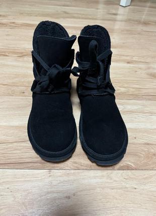 Продам жіночі зимові сапоги.