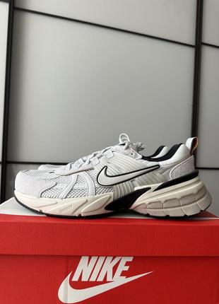 Nike v2k run | женские-мужские | унисекс | 43 размер