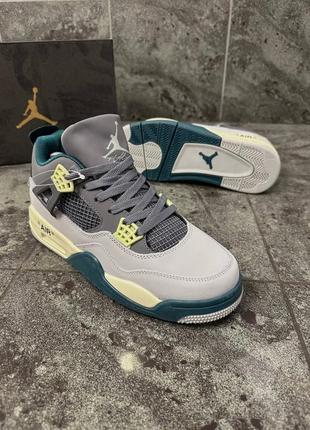 Мужские кроссовки nike air jordan retro 4 
40-44р.