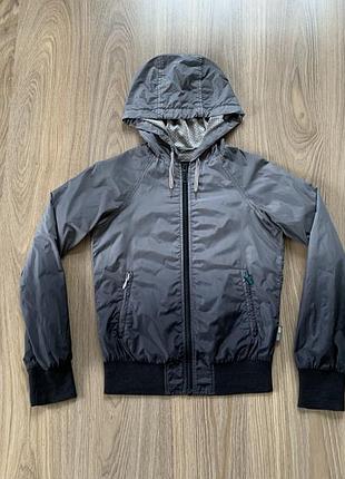 Жіноча вінтажна вітровка з капюшоном 55dsl