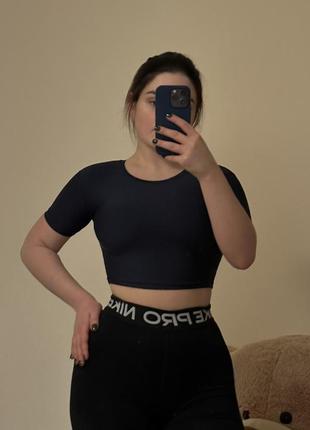 Топ спортивний