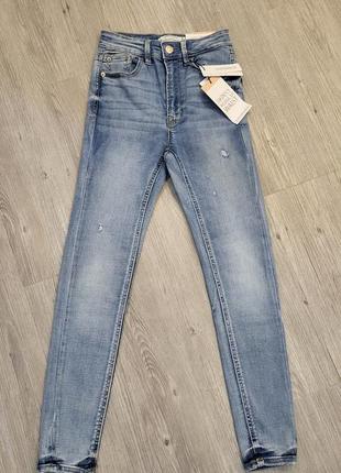 Продам джинсы stradivarius skinny  34 размер2 фото