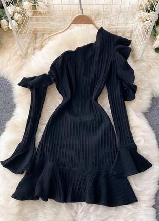 Платье сукня трикотаж на одно плечо