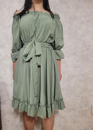 Плаття  з поясом