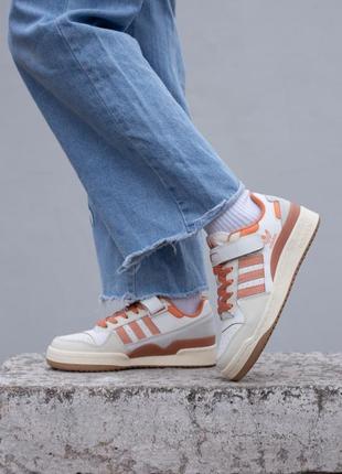 Женские кроссовки adidas forum low white orange адедас форум