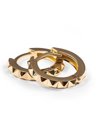 Стильные золотые серьги конго