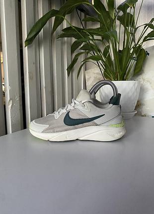 Кроссовки nike