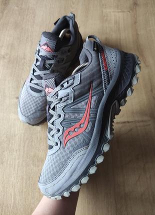 Фирменные женские кроссовки saucony, cша, оригинал, р.39.