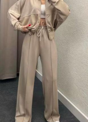 Костю спортивний в стилі zara