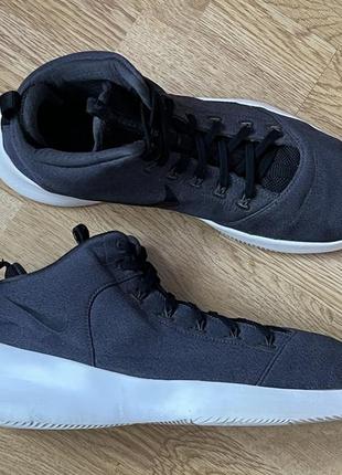Баскетбольні кросівки nike оригінал 45 розміру4 фото